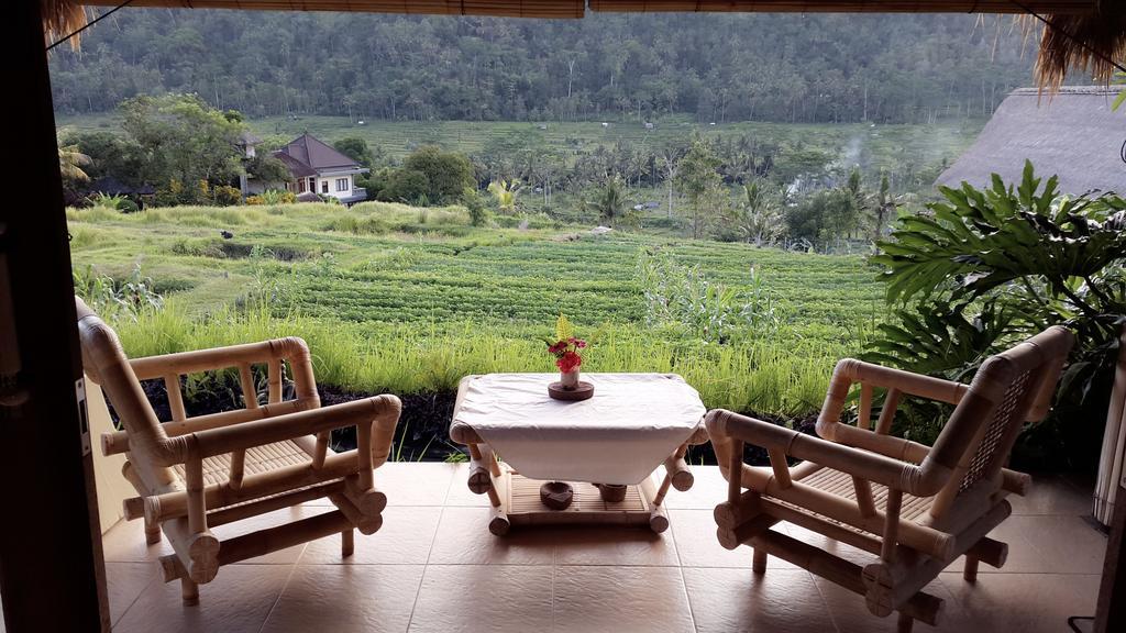 Embang Homestay 시데멘 외부 사진