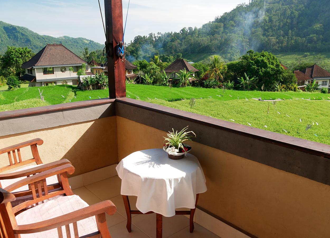 Embang Homestay 시데멘 외부 사진