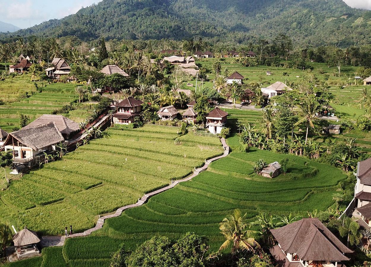 Embang Homestay 시데멘 외부 사진