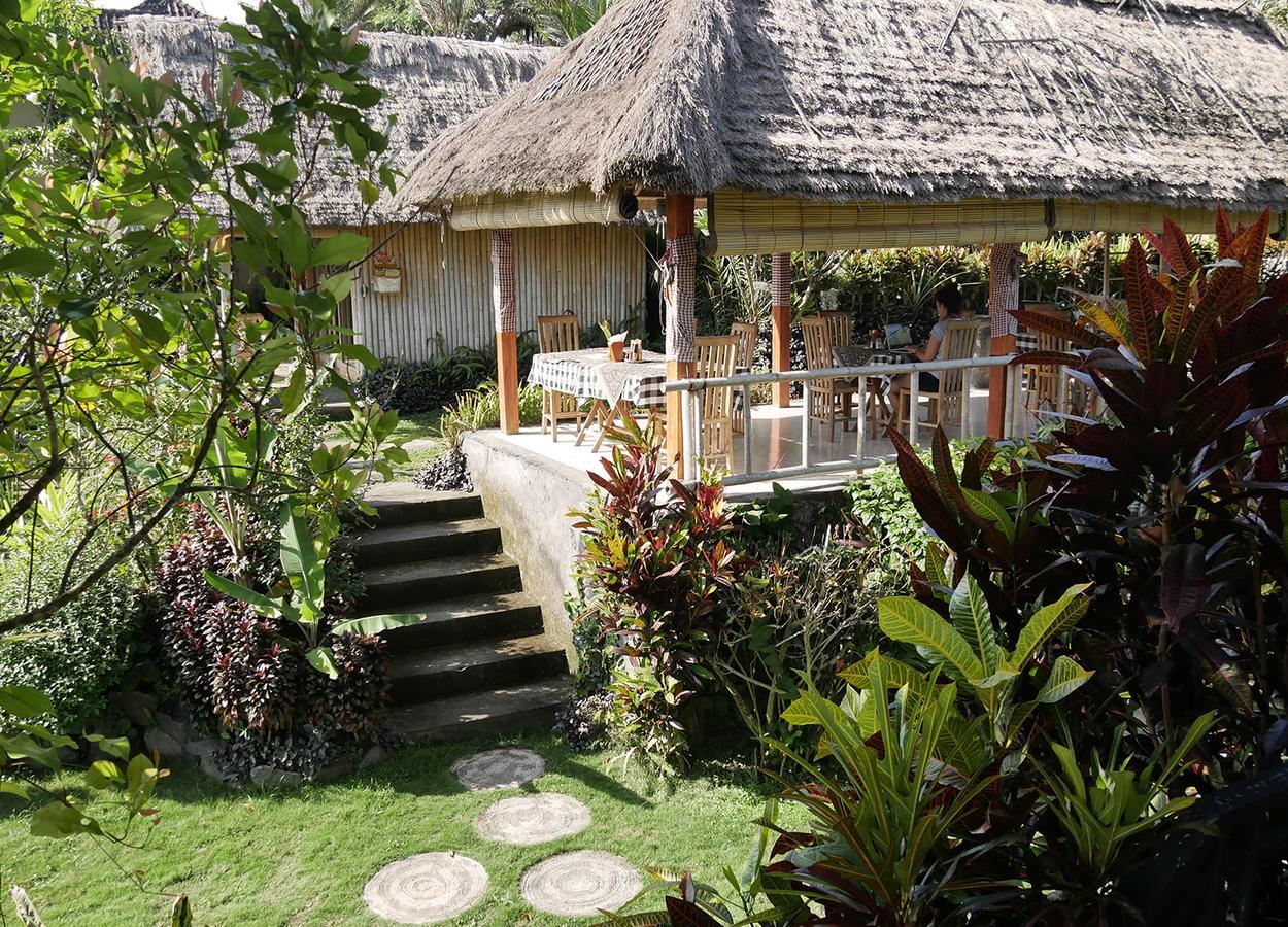 Embang Homestay 시데멘 외부 사진