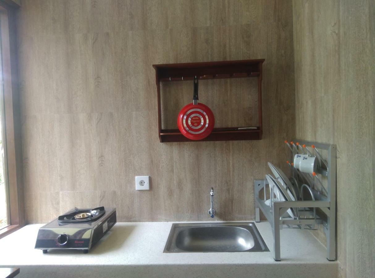 Embang Homestay 시데멘 외부 사진