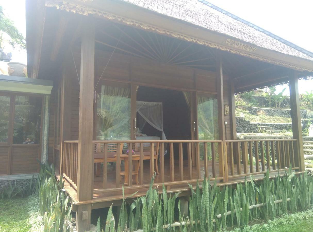 Embang Homestay 시데멘 외부 사진
