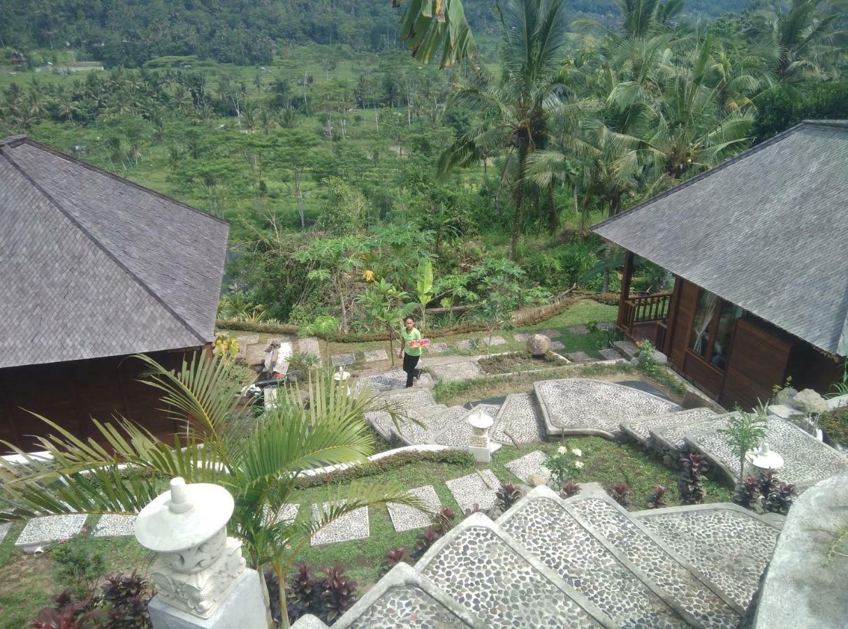 Embang Homestay 시데멘 외부 사진